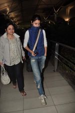 Anushka Sharma snapped at airport on 19th Dec 2011 (12).JPG